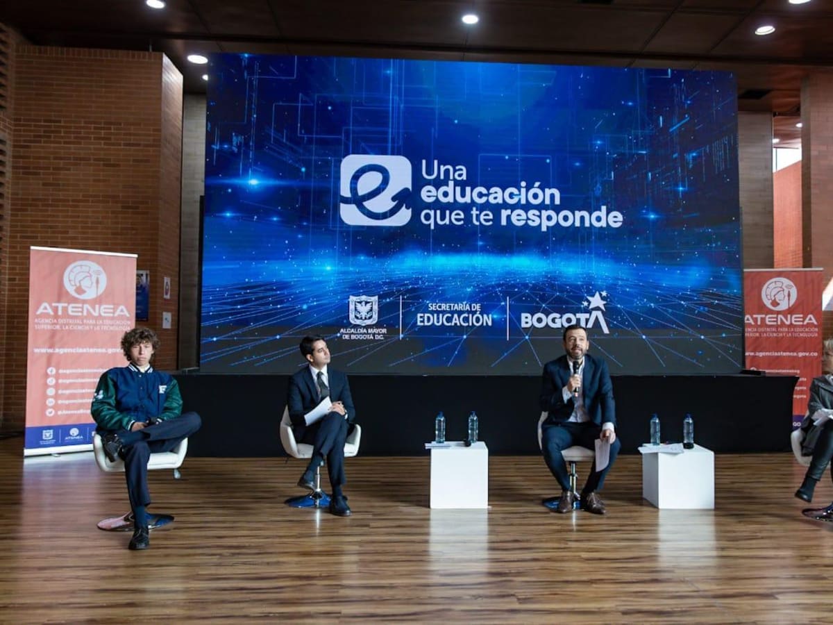 Distrito lanza ‘Jóvenes a la E’ con más de 39mil becas universitarias
