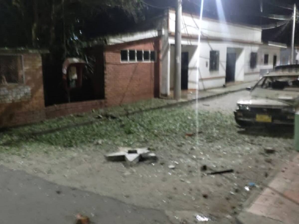 Hostigada estación de policía en Chinácota Norte de Santander