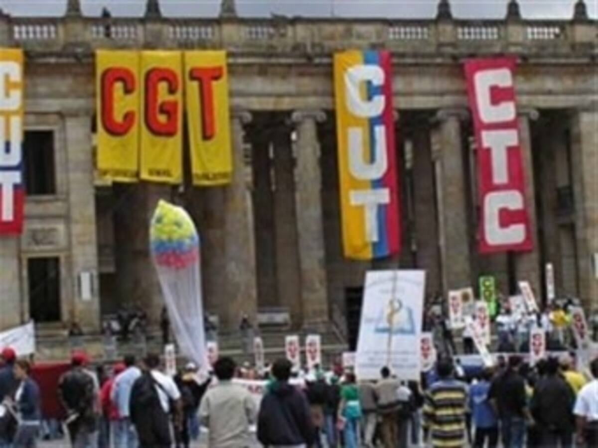 Dirigente sindical sale ileso tras sufrir un atentado a tiros en Cali