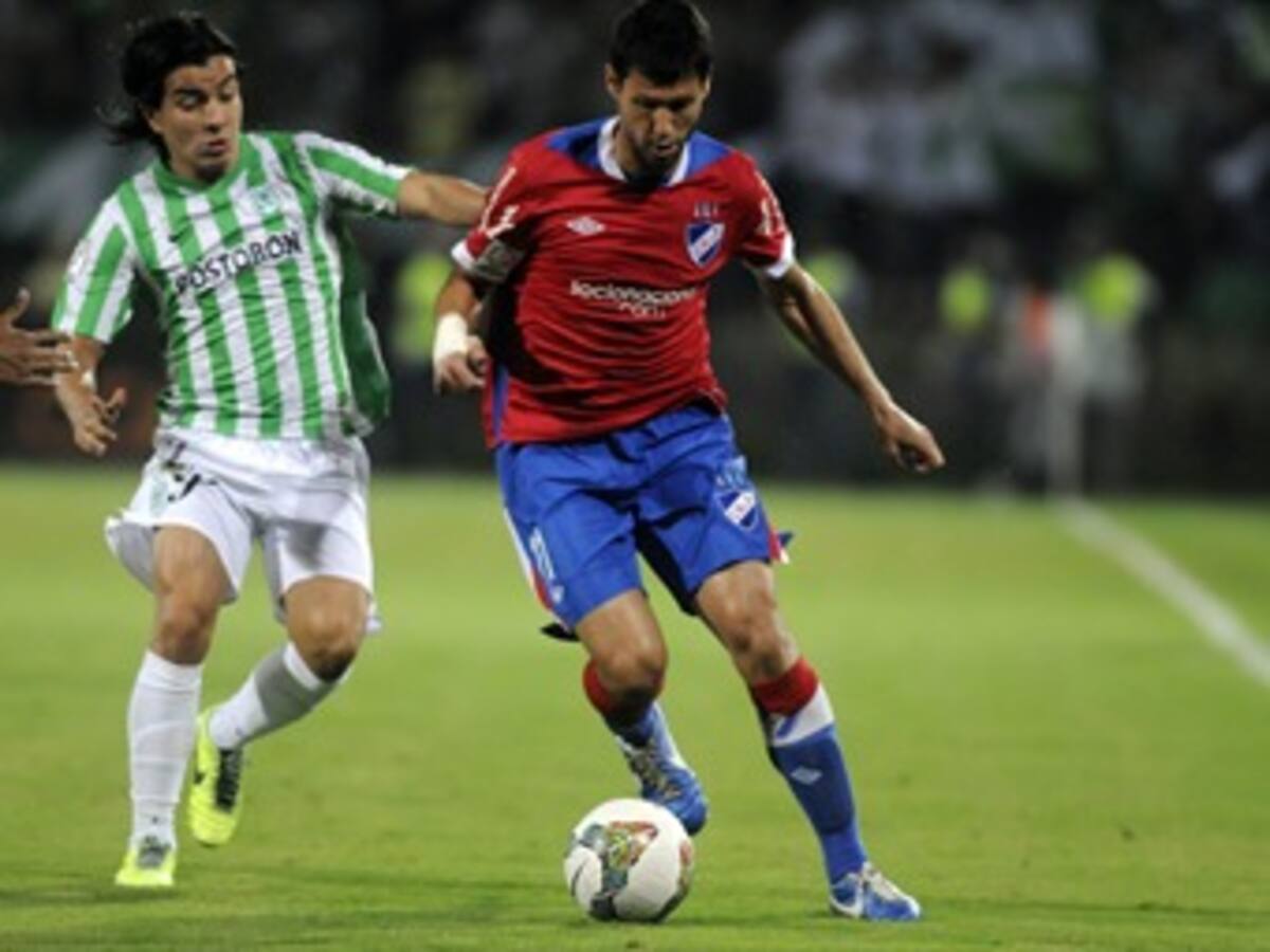 Atlético Nacional salva un empate agónico ante Nacional en Copa
