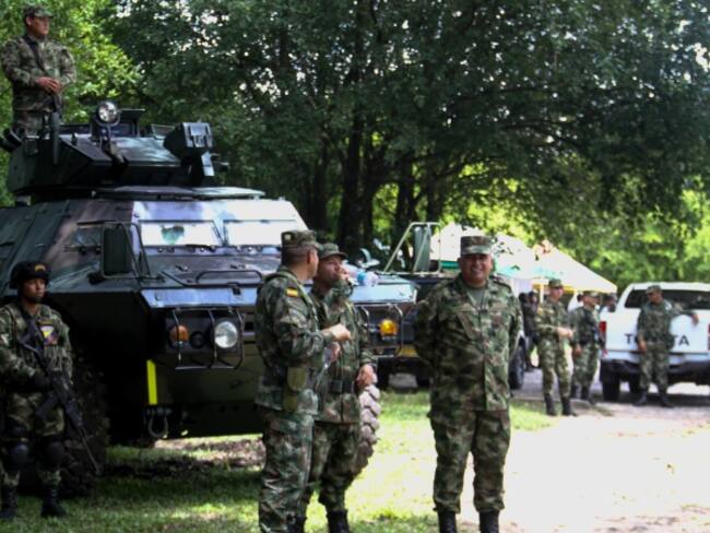 Un militar muerto y varios heridos deja explosión en Arauca
