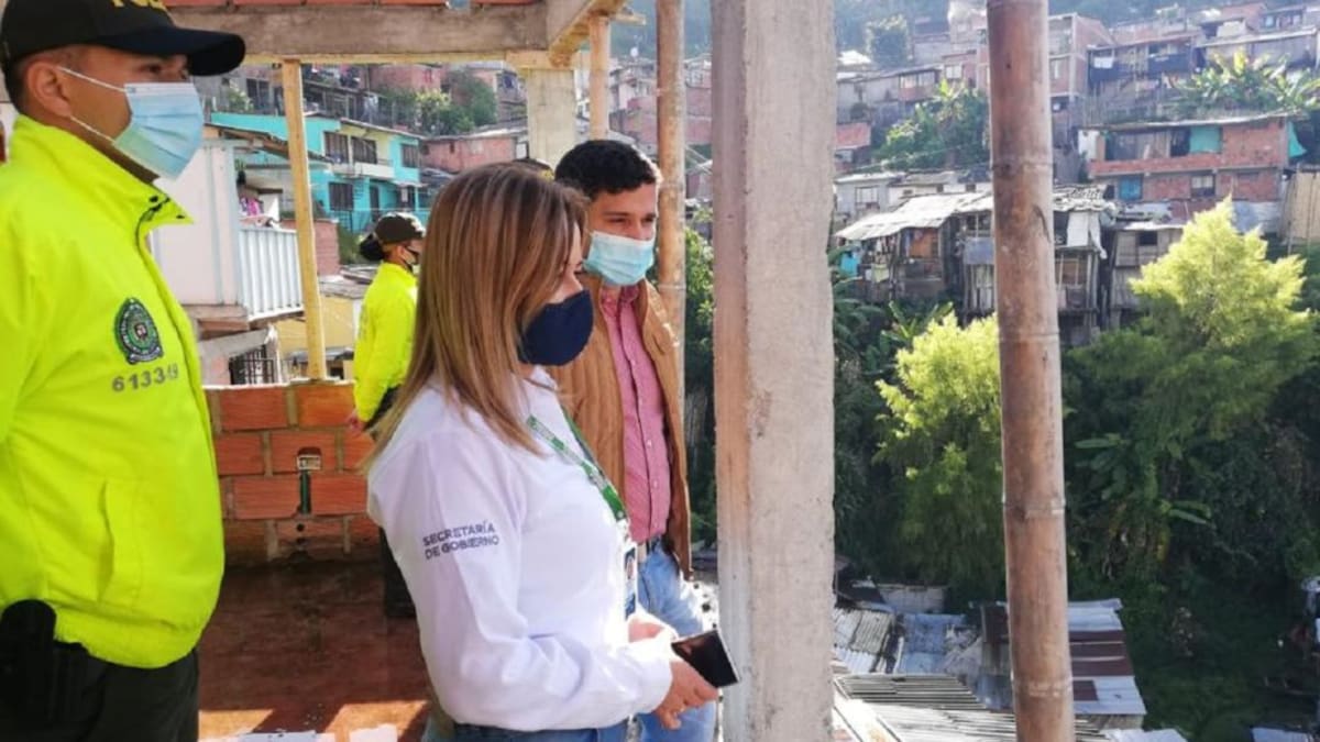 Demolieron vivienda sin licencia de construcción donde se expendían drogas