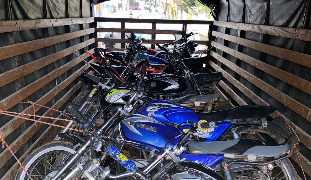Varias motocicletas fueron inmovilizadas por participar en piques ilegales y no contar con documentos al día.