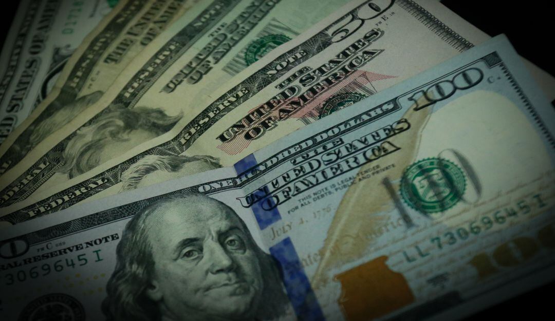 Sube el dólar en Colombia