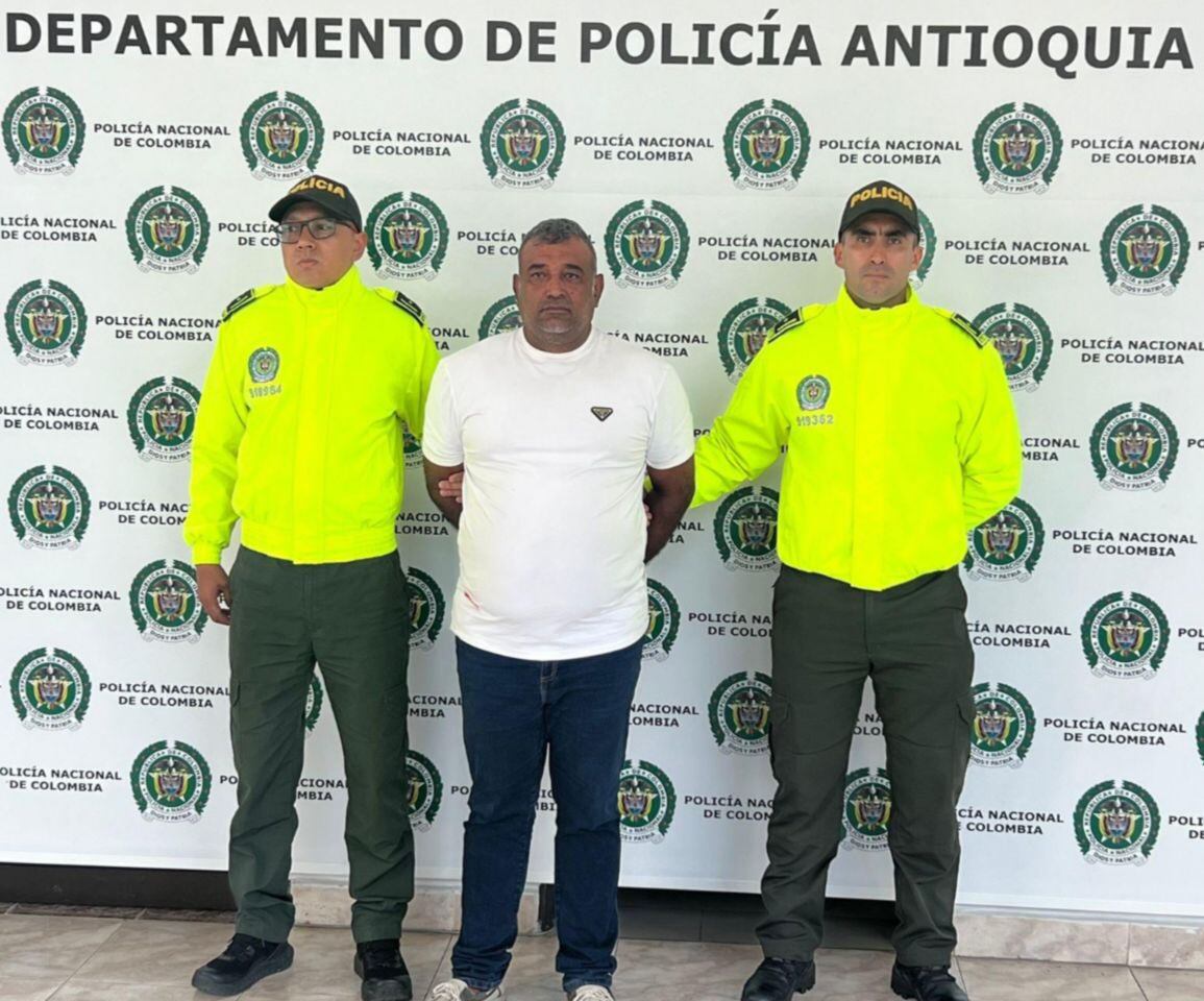 Captura de "Negro Peña" del ELN. Foto: Policía Nacional.