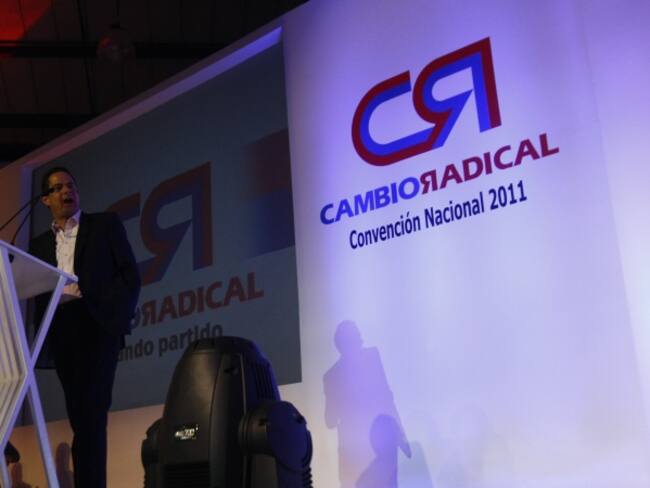 Las reuniones de Vargas Lleras y sus candidatos de Cambio Radical