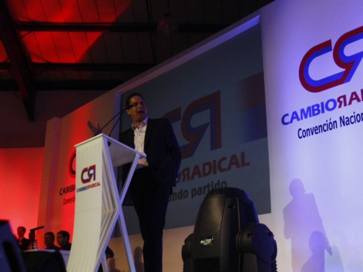 Las reuniones de Vargas Lleras y sus candidatos de Cambio Radical