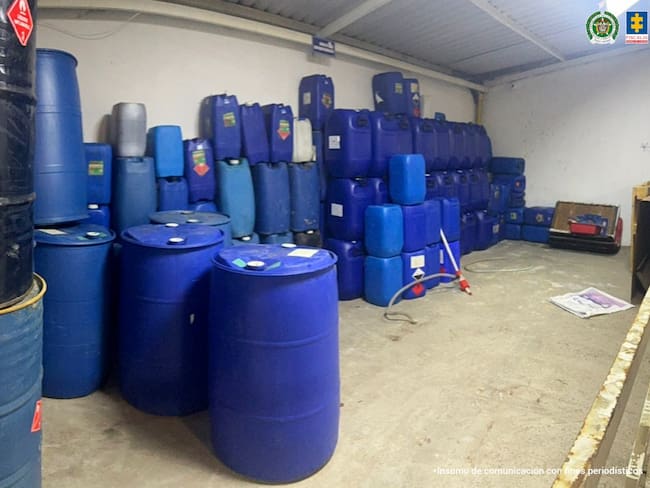 Descubren bodega de almacenamiento de insumos químicos e incautan 25 toneladas en Soacha
