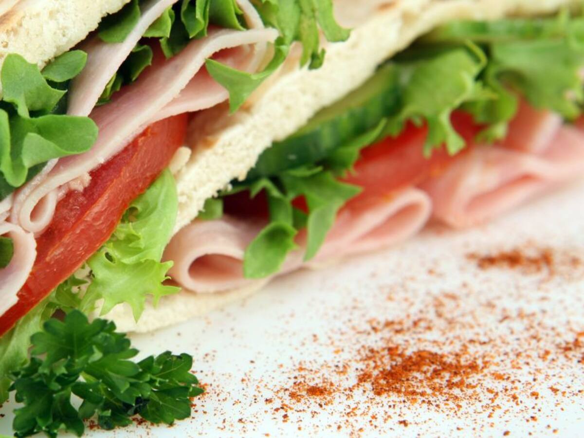 ¡$32.000 sándwich de jamón y queso! Continúan excesivos cobros en el Dorado