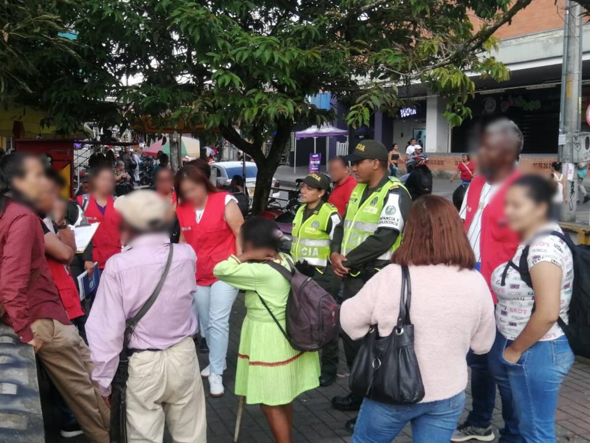 Menores de edad en Pereira están siendo utilizados para pedir dinero en las calles