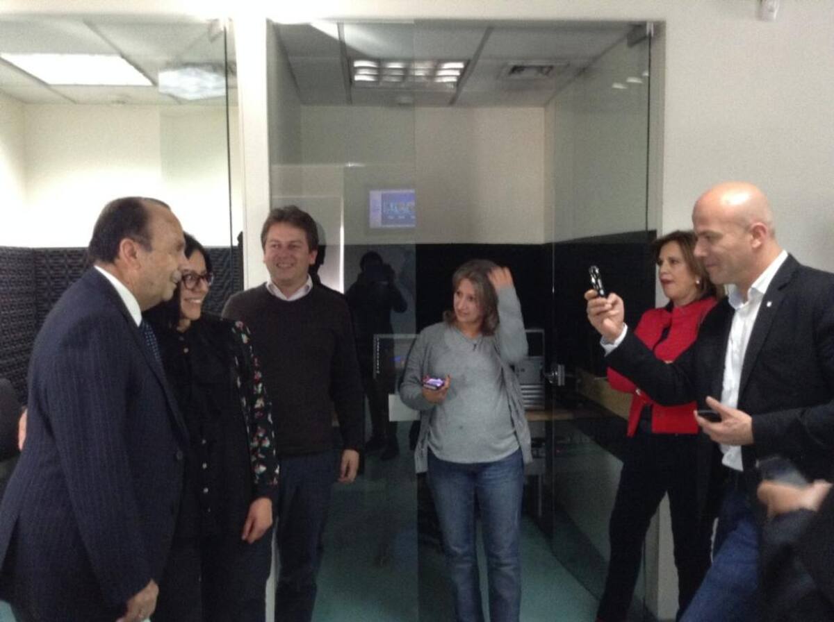 En un ambiente de nostalgia el equipo de Caracol se une para decir una vez más #GraciasPelaez.