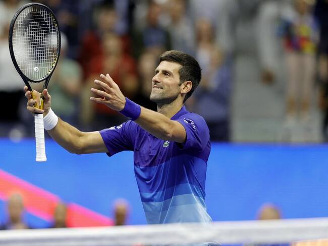 Djokovic festeja la clasificación a la tercera ronda del US Open.