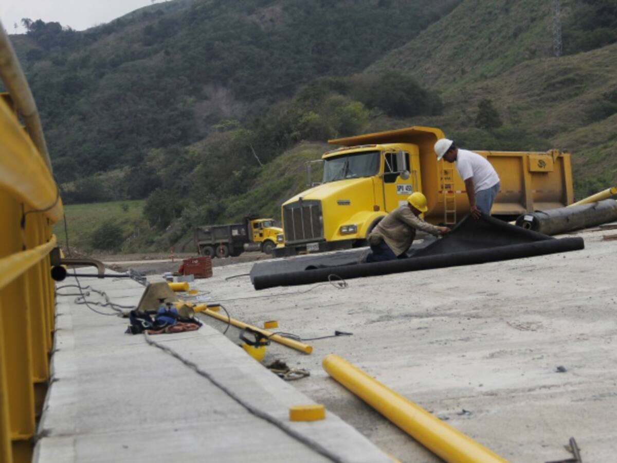 Gobierno firma este jueves el proyecto vial Autopista Mar 1