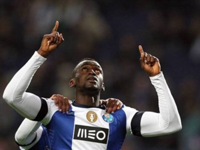 Con gol de Jackson Martínez, Porto se corona campeón en Portugal