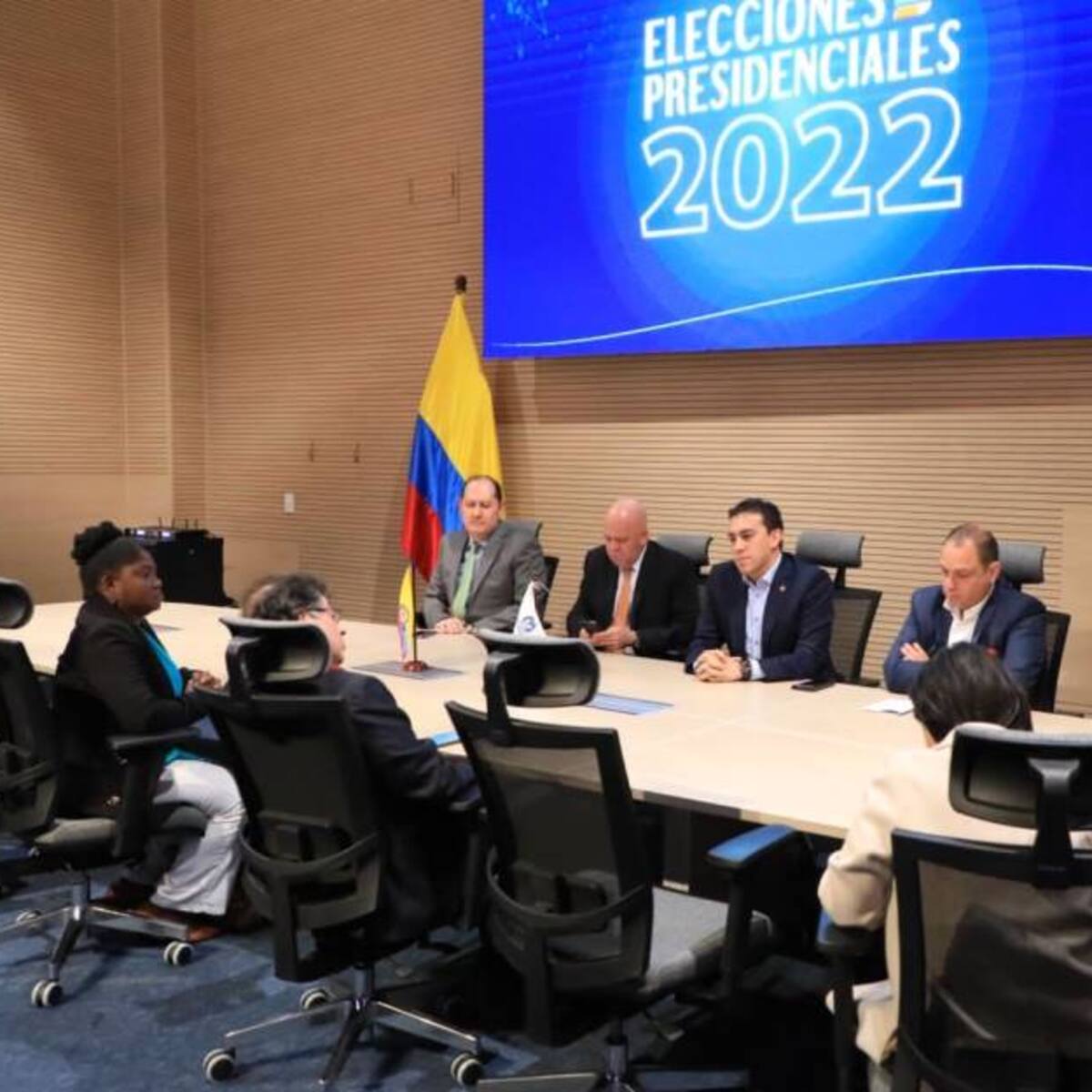 Campañas de Petro y Rodolfo Hernández harán auditoría a softwares de elecciones