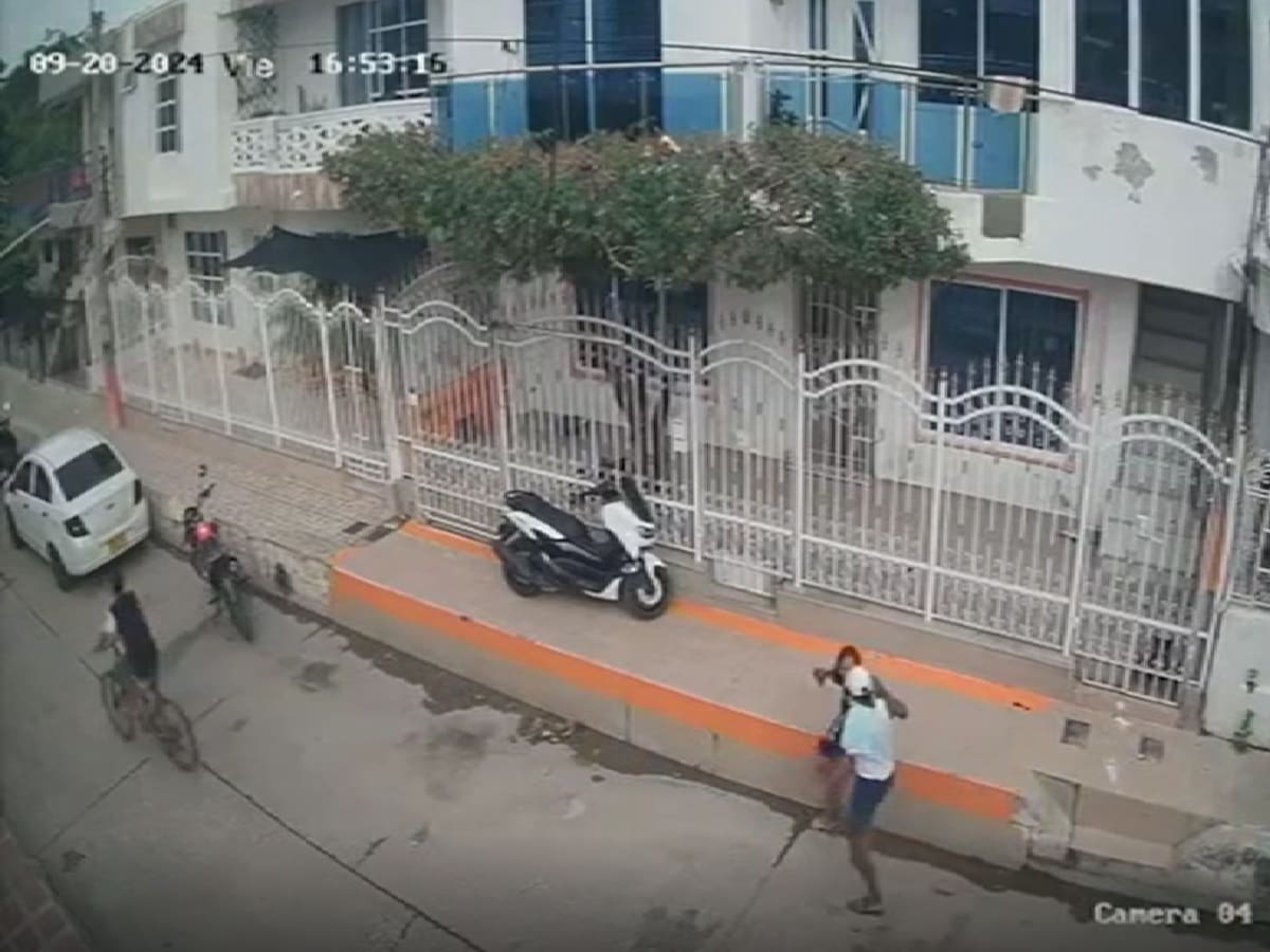 Atracadores robaron a una mujer en el barrio Las Gaviotas y huyeron en bicicleta