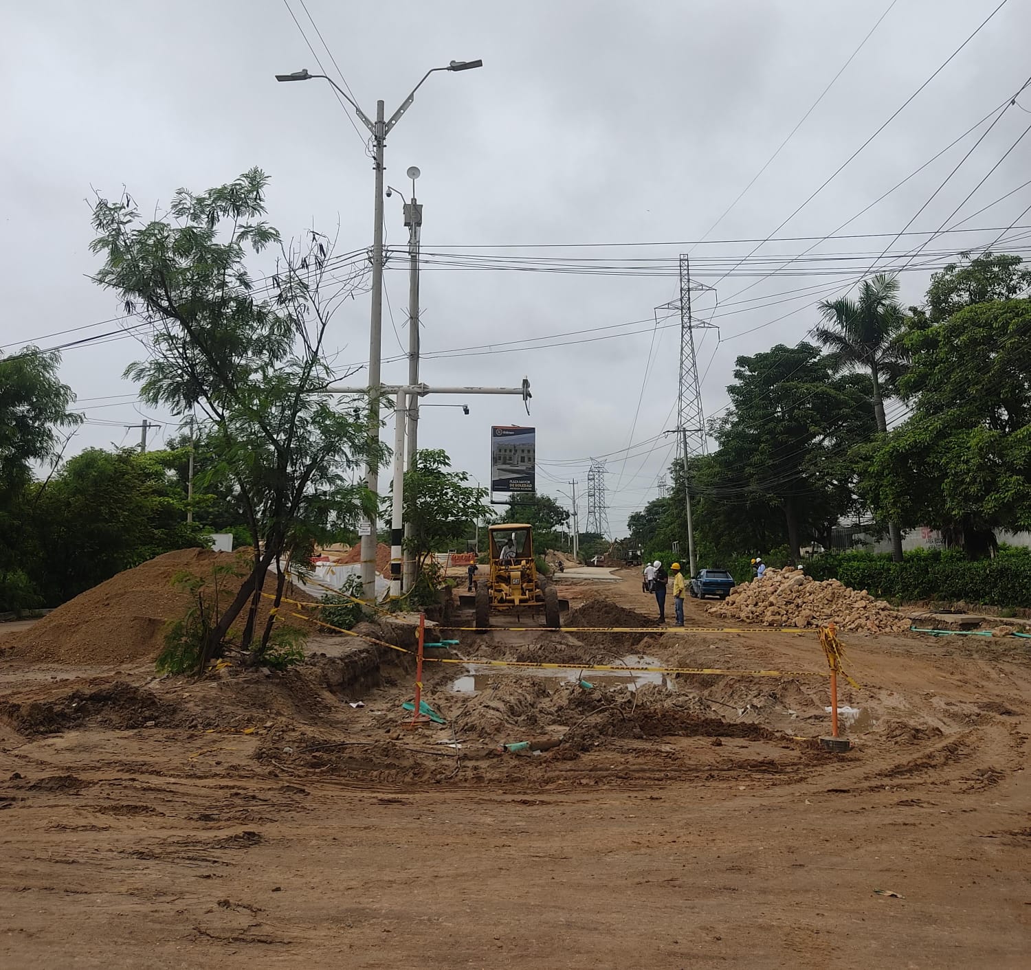 Obras en la calle 30 de Soledad (Atlántico). Caracol Radio.