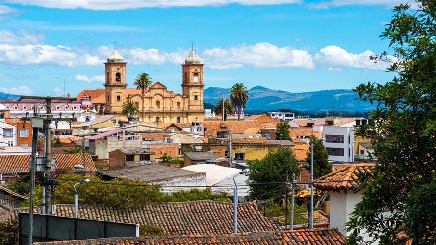 Ciudadanos de Zipaquirá denuncian que no han podido salir del municipio desde el pasado 28 de abril. Foto: Getty Images / HOLGS