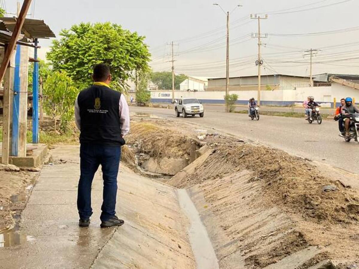 Tres personas involucradas en accidente de tránsito en Mamonal: una mujer murió