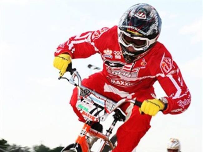 Mariana Pajón lidera equipo colombiano a mundial de Bicicross