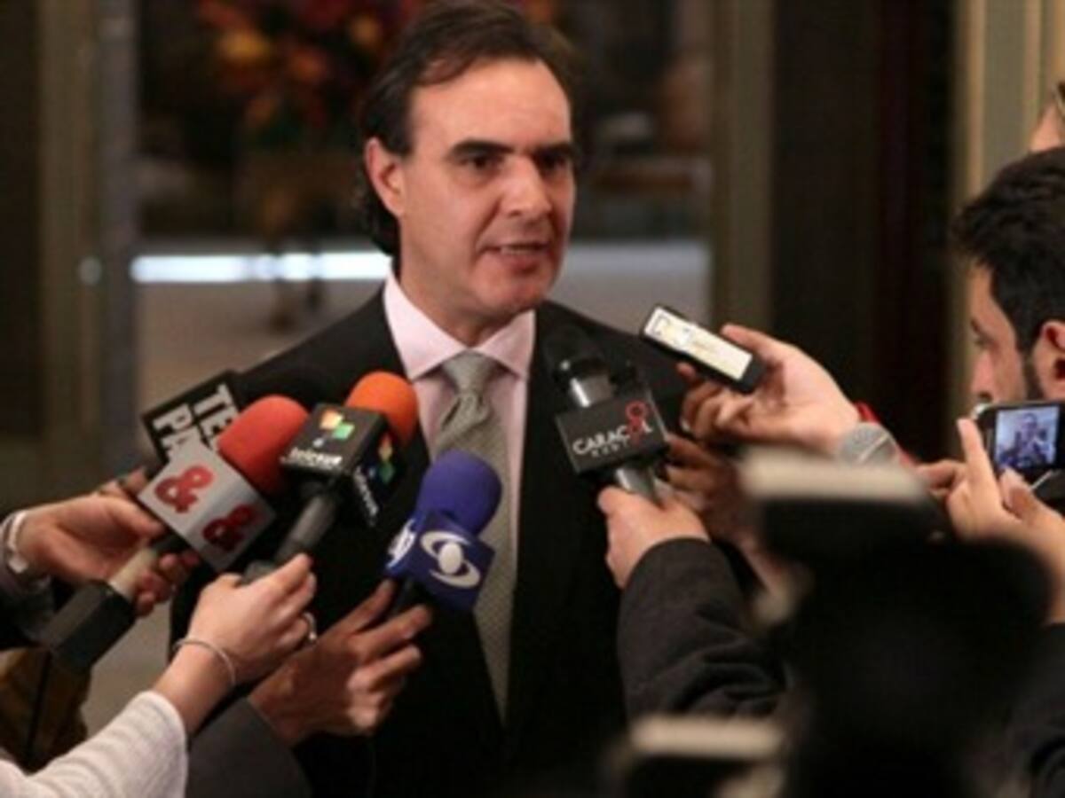 Cancillería asiste a colombiana, víctima de violencia intrafamiliar en Perú