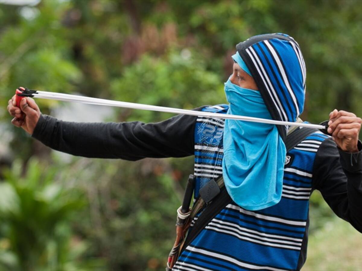 Choques entre comunidades indígenas dejan tres heridos en Cauca