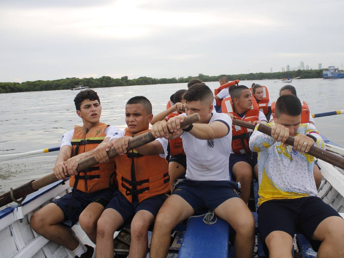 Abiertas inscripciones para jóvenes que deseen ser marinos por una semana