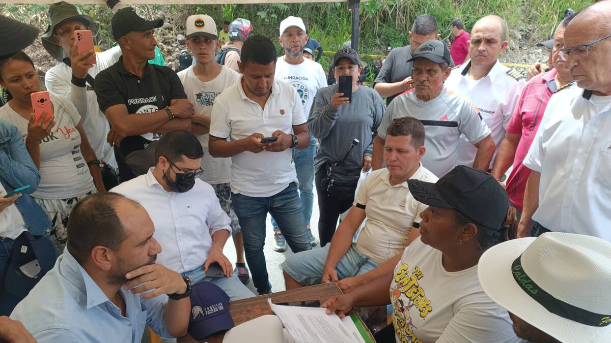 Levantan el plantón que restringía el paso en la vía Manizales - Medellín