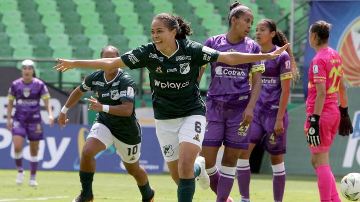 Paula Medina: "Queremos llegar a la final de la Copa Libertadores"