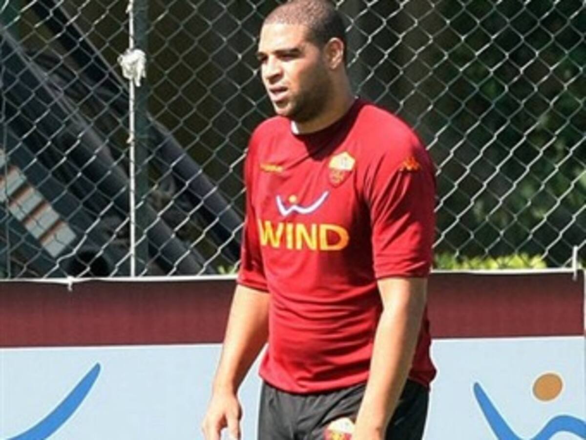 Adriano fue elegido como el peor jugador de la liga italiana