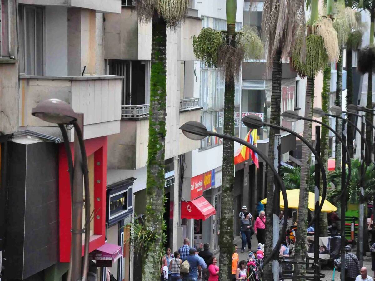 Cerca de $80 mil millones costaría renovar las 26 mil luminarias obsoletas de Pereira