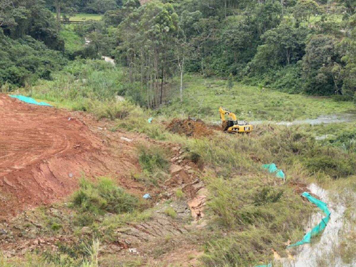 Por represamiento del Río Medellín emiten alerta en cuatro municipios