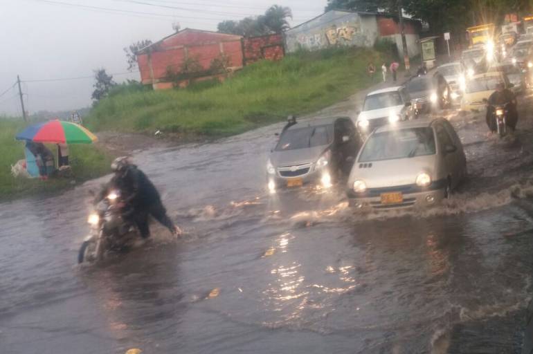 Las inundaciones y los deslizamientos son los principales riesgos.