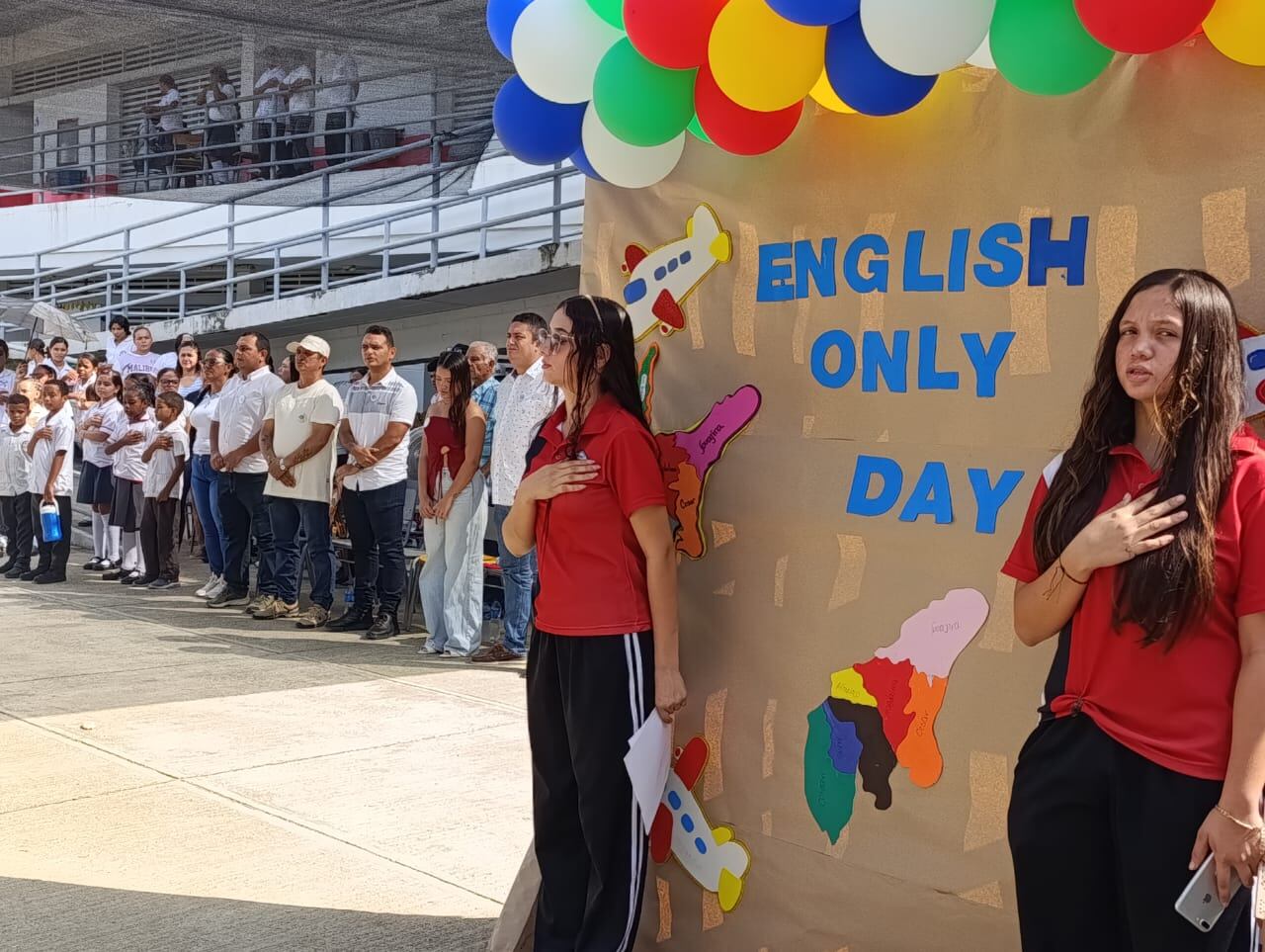 Institución Educativa de Ballestas realizó el “English Only Day, A Travel by the Caribbean”