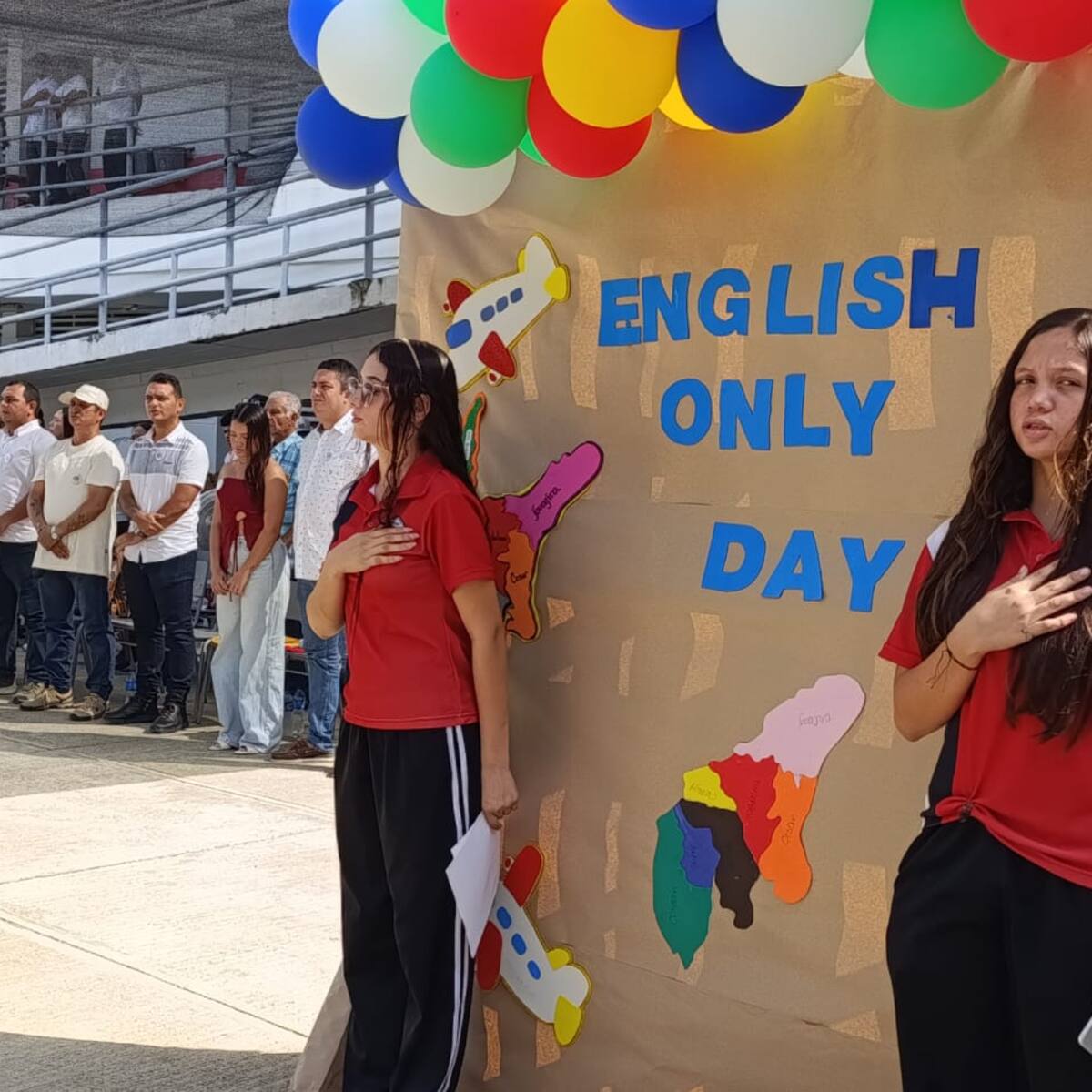 Institución Educativa de Ballestas realizó el “English Only Day, A Travel by the Caribbean”