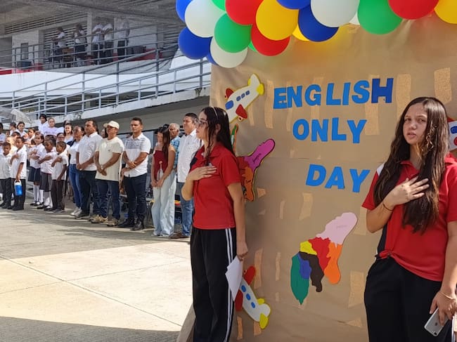 Institución Educativa de Ballestas realizó el “English Only Day, A Travel by the Caribbean”