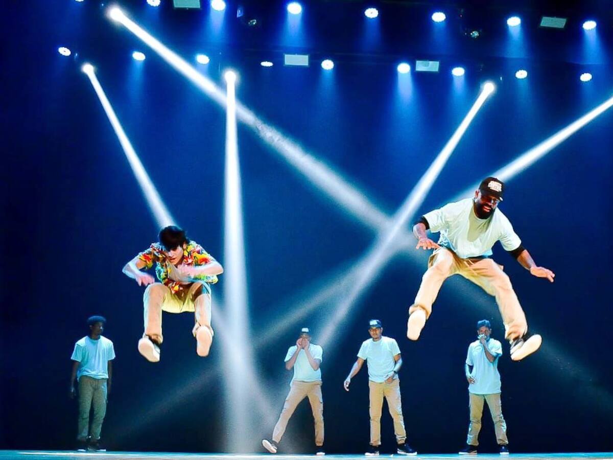 Talento cartagenero, protagonista en el escenario del Teatro Adolfo Mejía