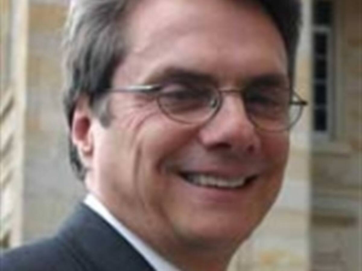 Corte exoneró al congresista William Vélez de supuestos vínculos con ‘paras’