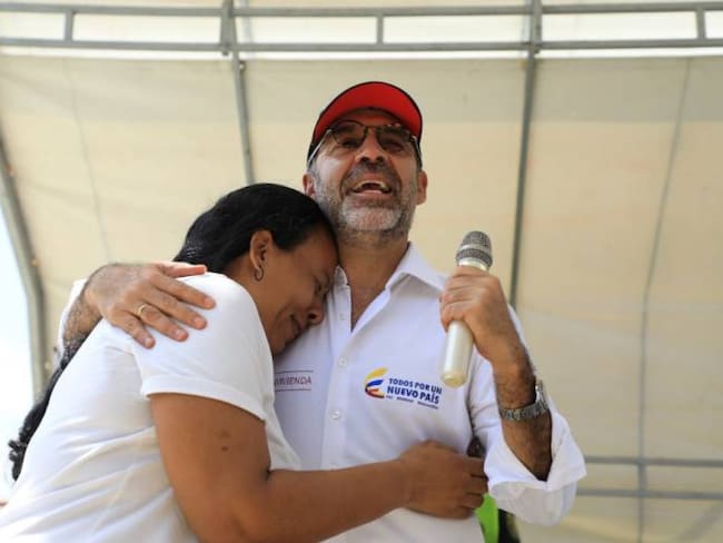 Familias en condición de pobreza ganaron su casa gratis en Bolívar