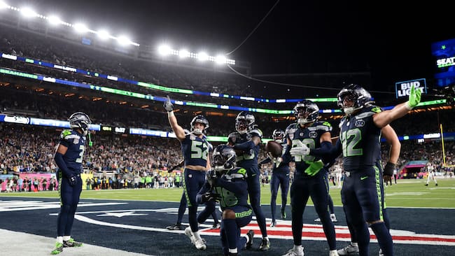 Los Seattle Seahawks ganan el Super Bowl, tras aplastar a los Patriots de Christian González