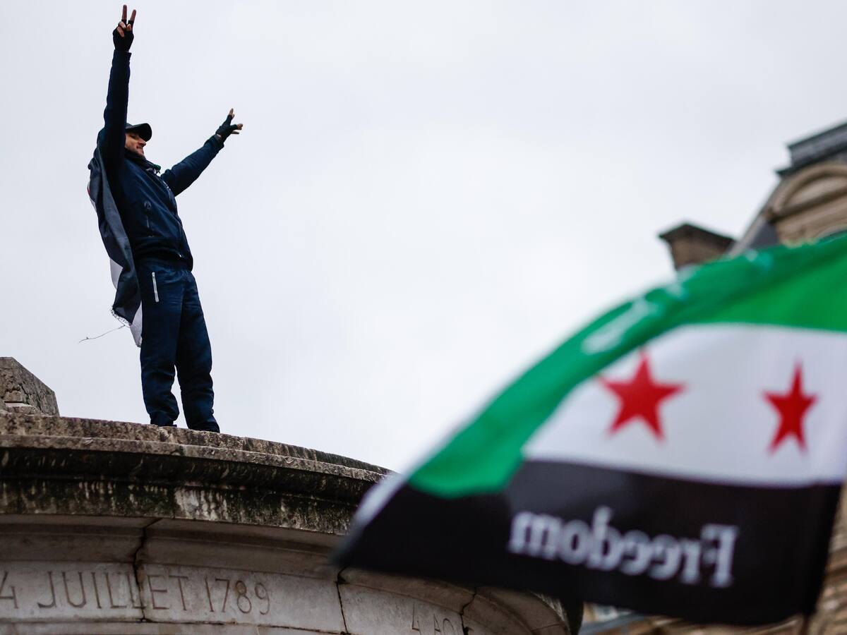 El Gobierno actual continuará con su trabajo hasta una transición: oposición Siria