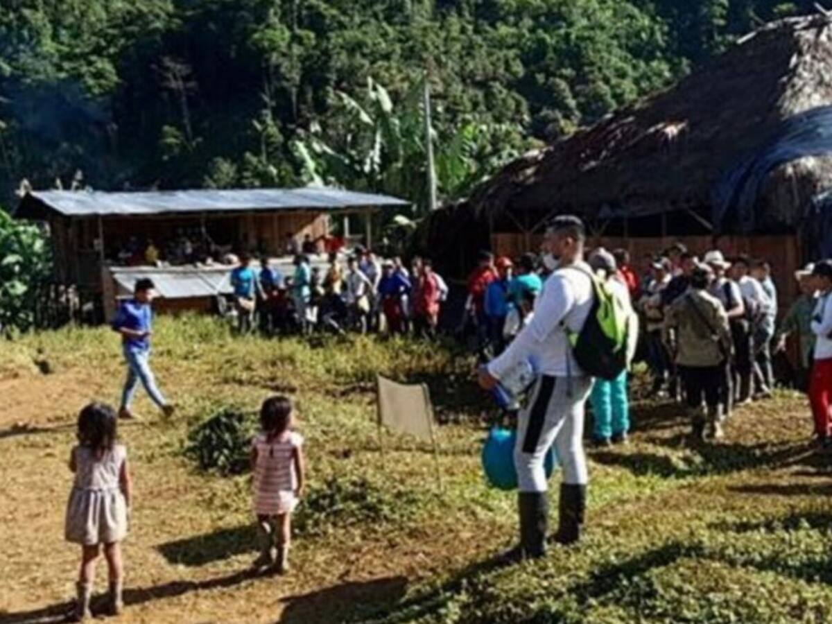 Indígenas desplazados no regresarán al Chocó sin garantías de seguridad