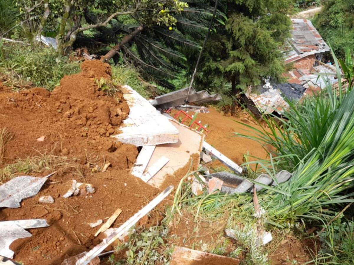 Cinco casas colapsaron luego de la recomendación de evacuación del Dagrd