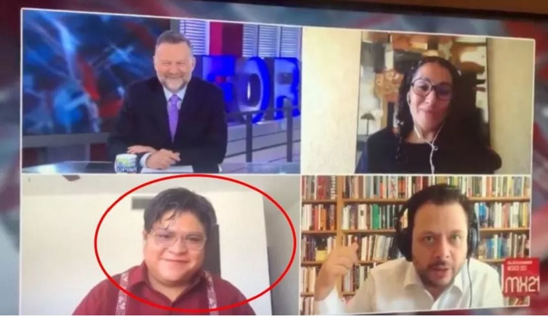 Los panelistas en 'Es la hora de opinar' (un programa mexicano) no aguantaron la risa al ver a la mujer en una de las cámaras.