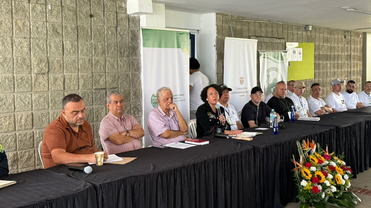 Mesa de paz urbana anuncia que dejarán de vender drogas en el Parque Bicentenario de Medellín