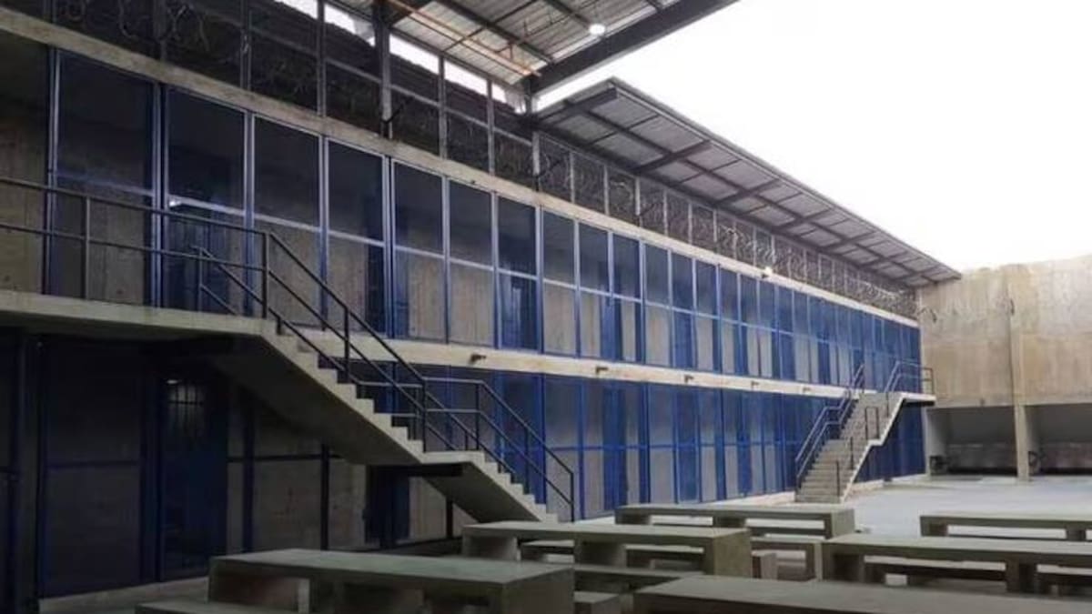 Declaran insubsistente al director de la Penitenciaría El Bosque: había recibido amenazas