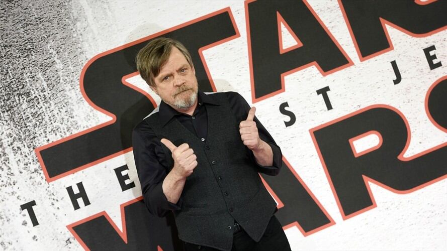 Mark Hamill, que interpreta a Luke Skywalker en "Star Wars", se disculpó en Twitter por sus críticas. Foto: Getty Images