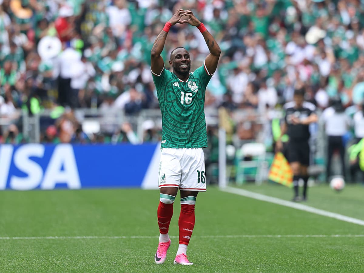 Julián Quiñones, primer colombiano que marca en un Mundial con una selección diferente: vea su gol