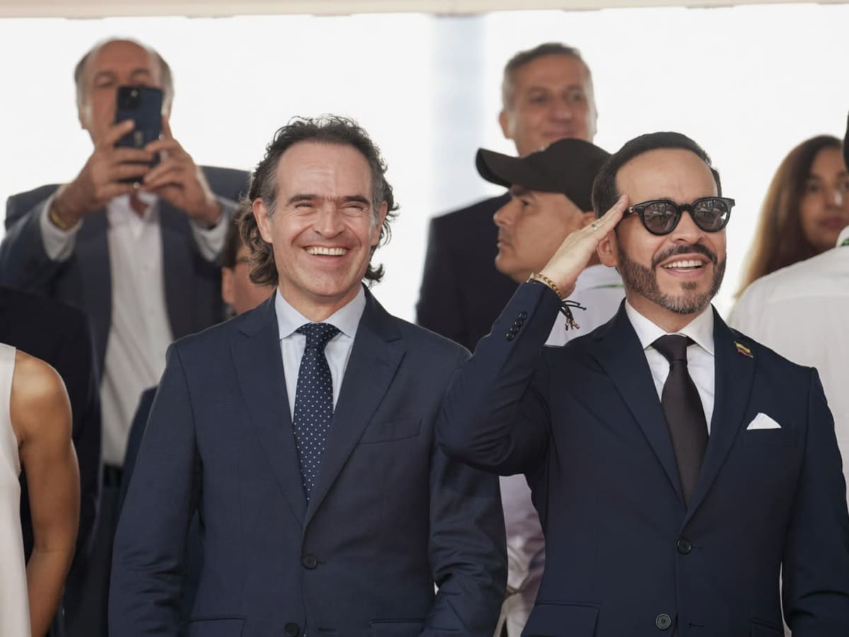 De la Espriella y Federico Gutiérrez sellan agenda de seguridad y descentralización para Medellín