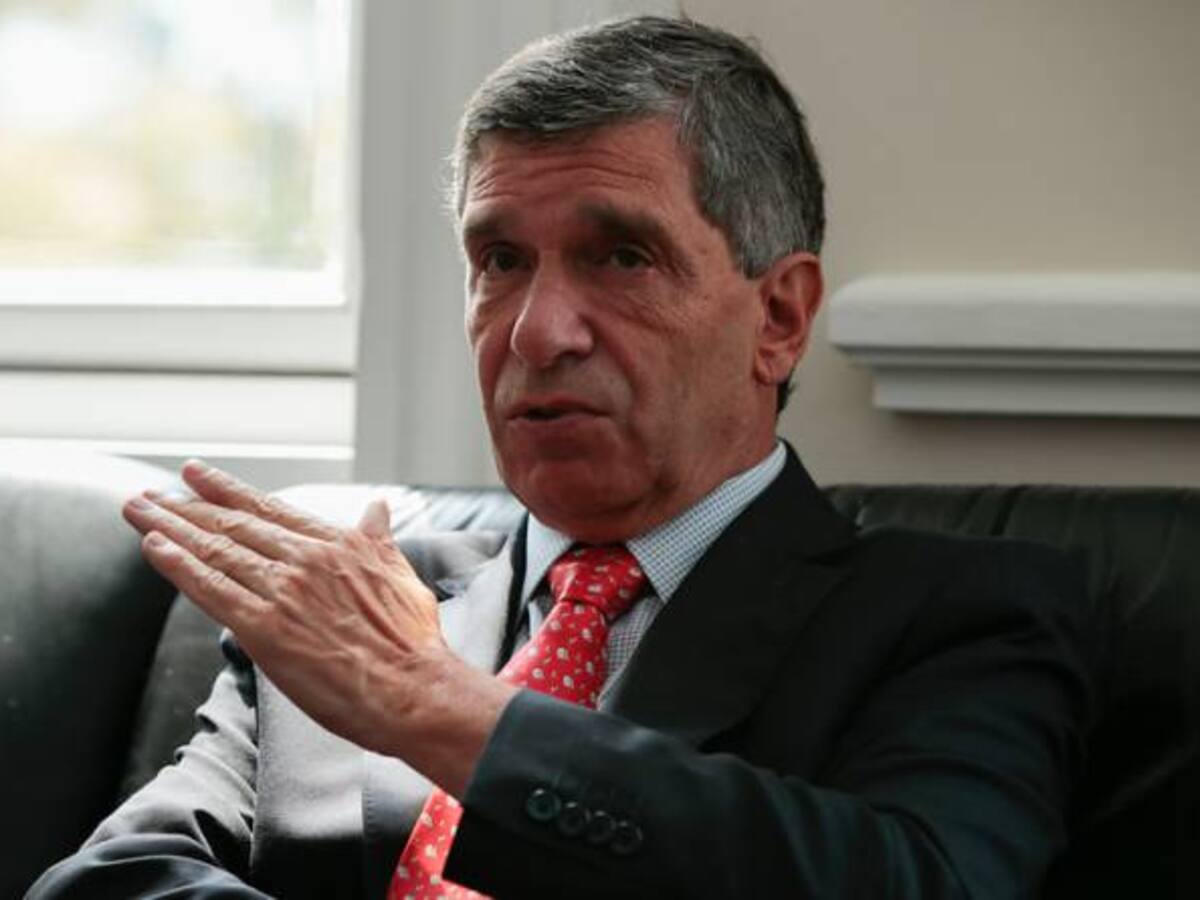 Pardo y nueve ministros socializan los proyectos para el posconflicto en Chocó